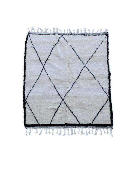 Berber Moroccan handwoven Beni Ourain rug 255cm x 160cm